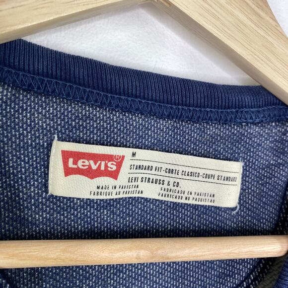 Levi's Mens Crewneck Pullover Sweatshirt Size M Blue Cotton Blend Casual - Picture 5 of 8